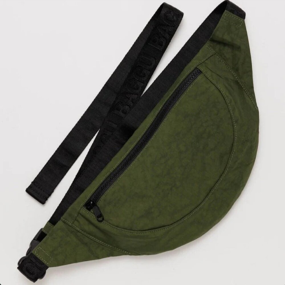 Baggu Crescent Fanny Pack - Bay Laurel - Discontinued Color, Green